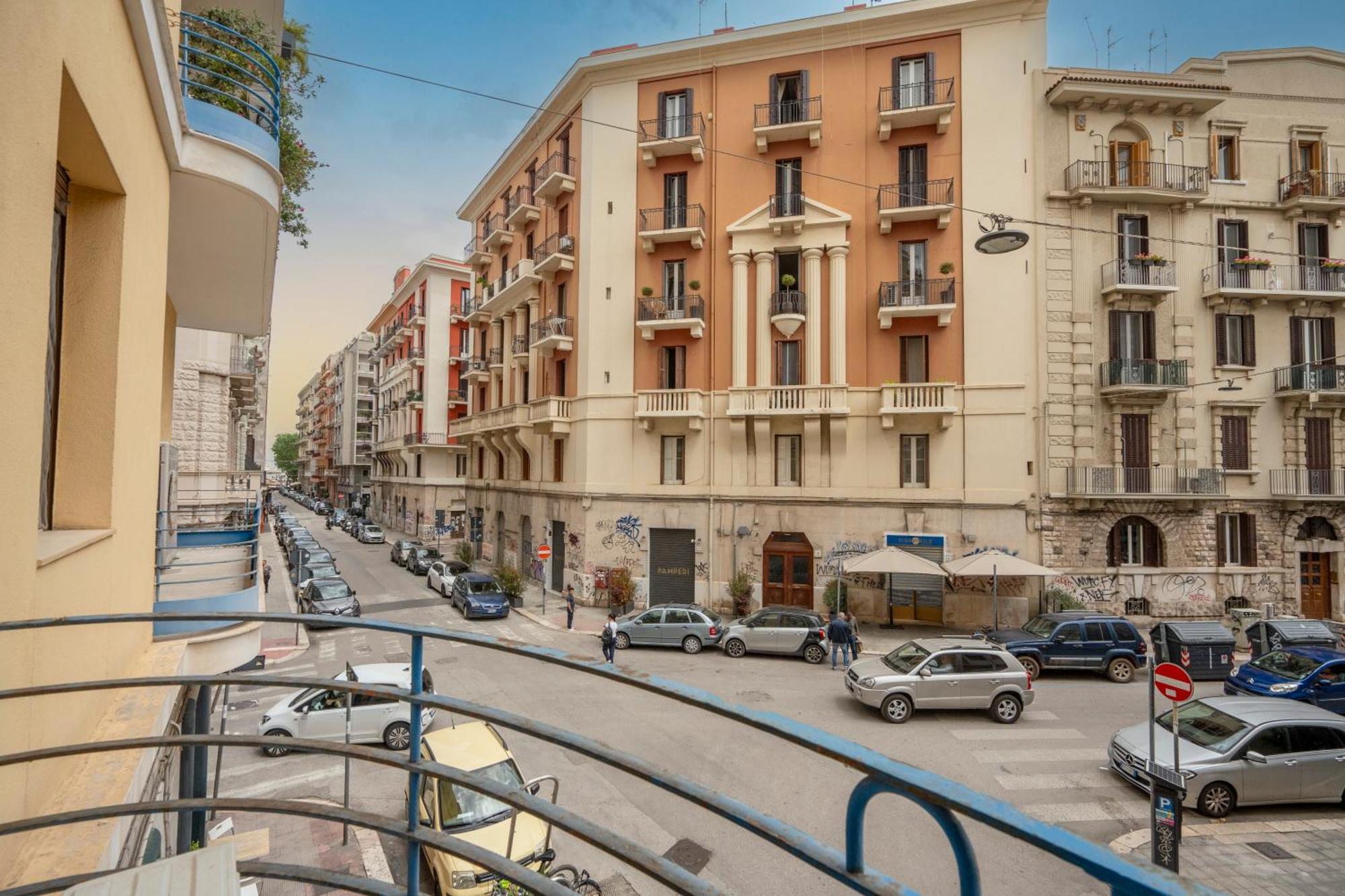 Zaum House, Quartiere Umbertino. 120 Mq Daire Bari Dış mekan fotoğraf